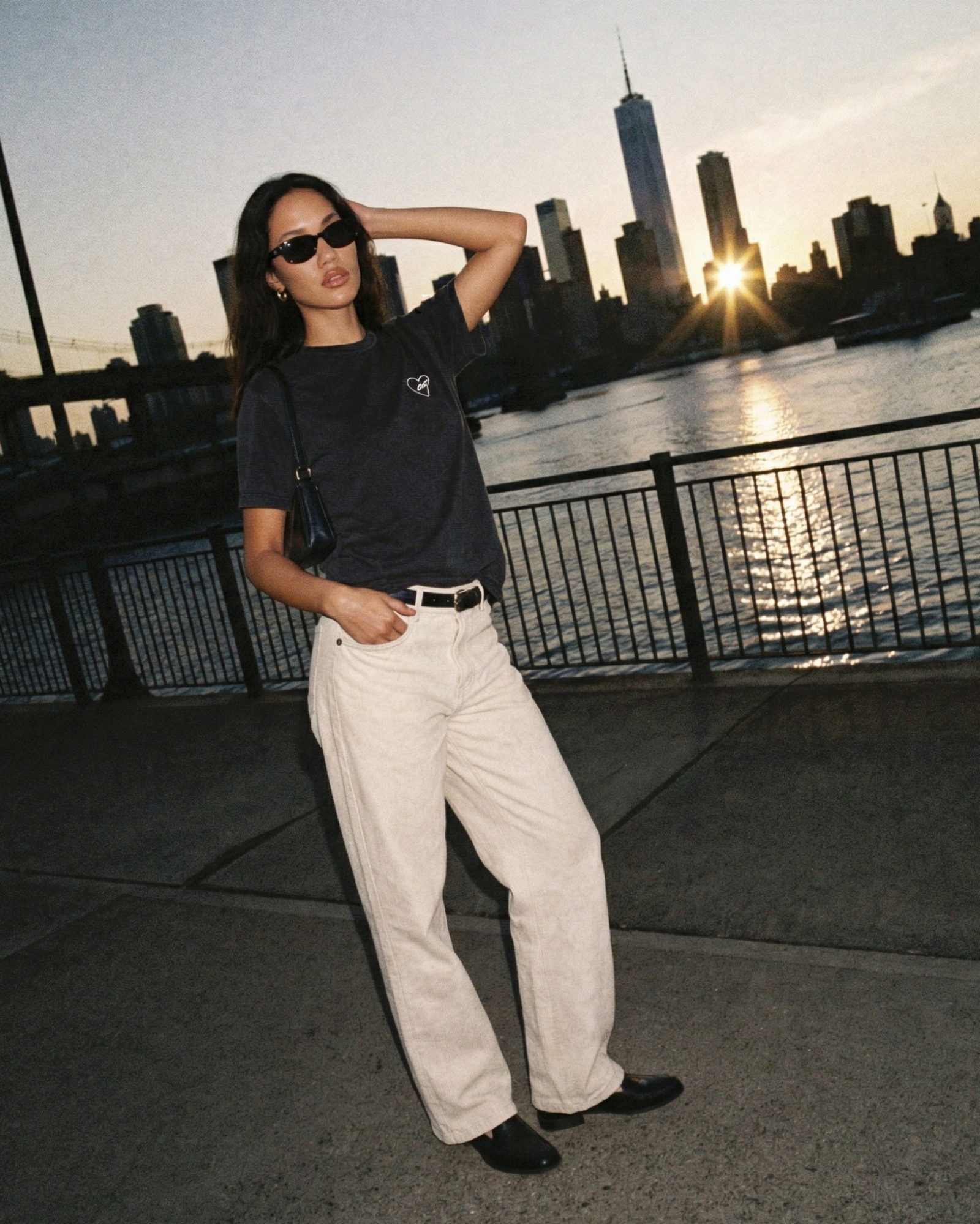 The Art 211 T-Shirt - Black.