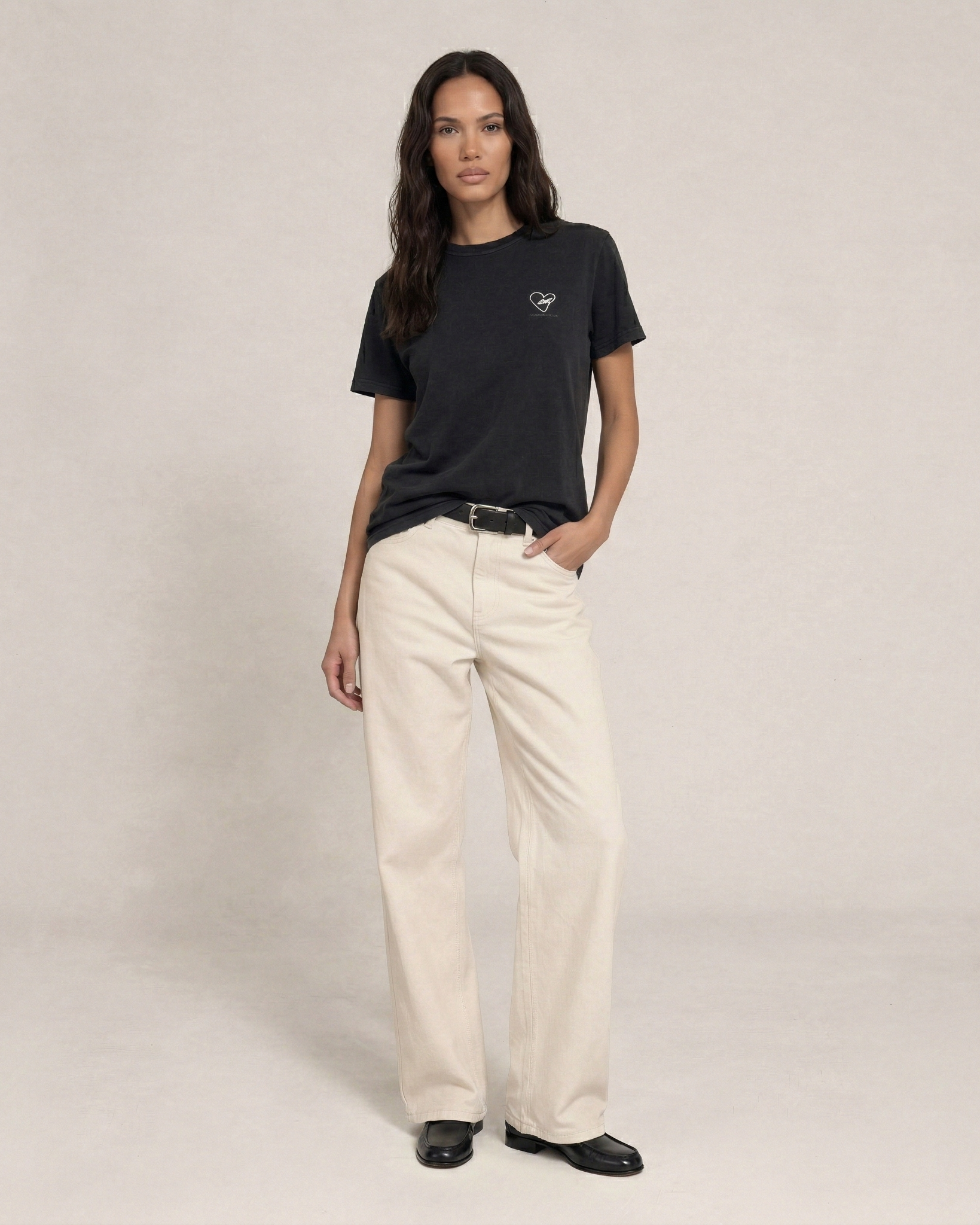 The Art 211 T-Shirt - Black.