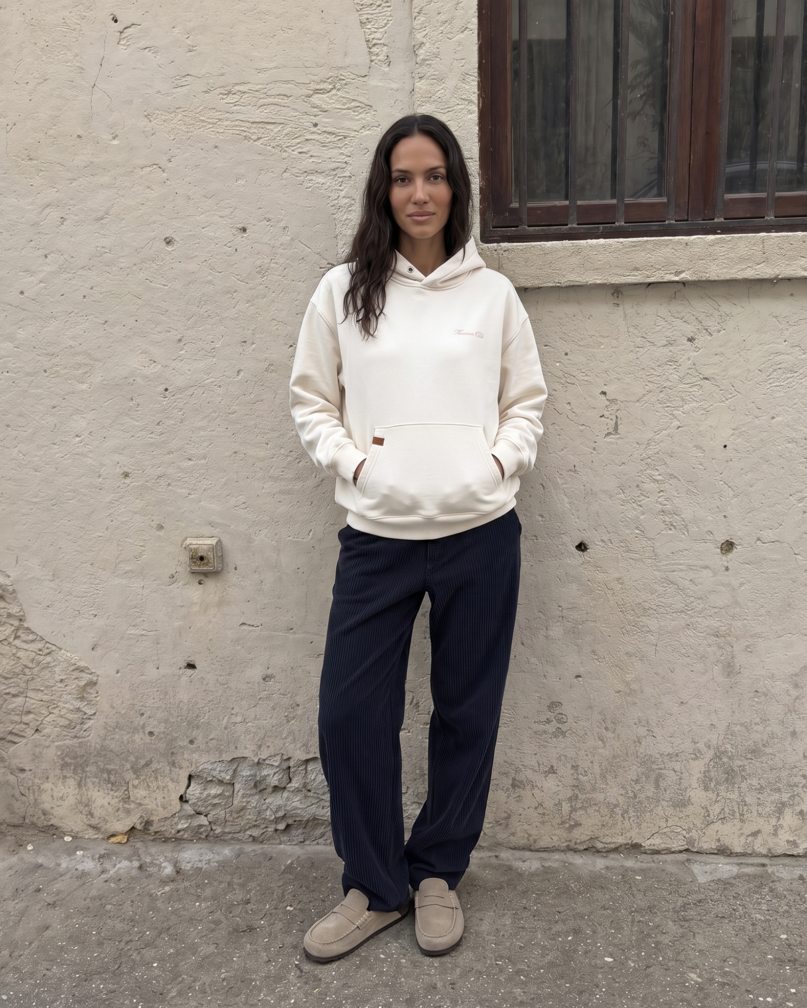 The Signature Hoodie - Ivory.