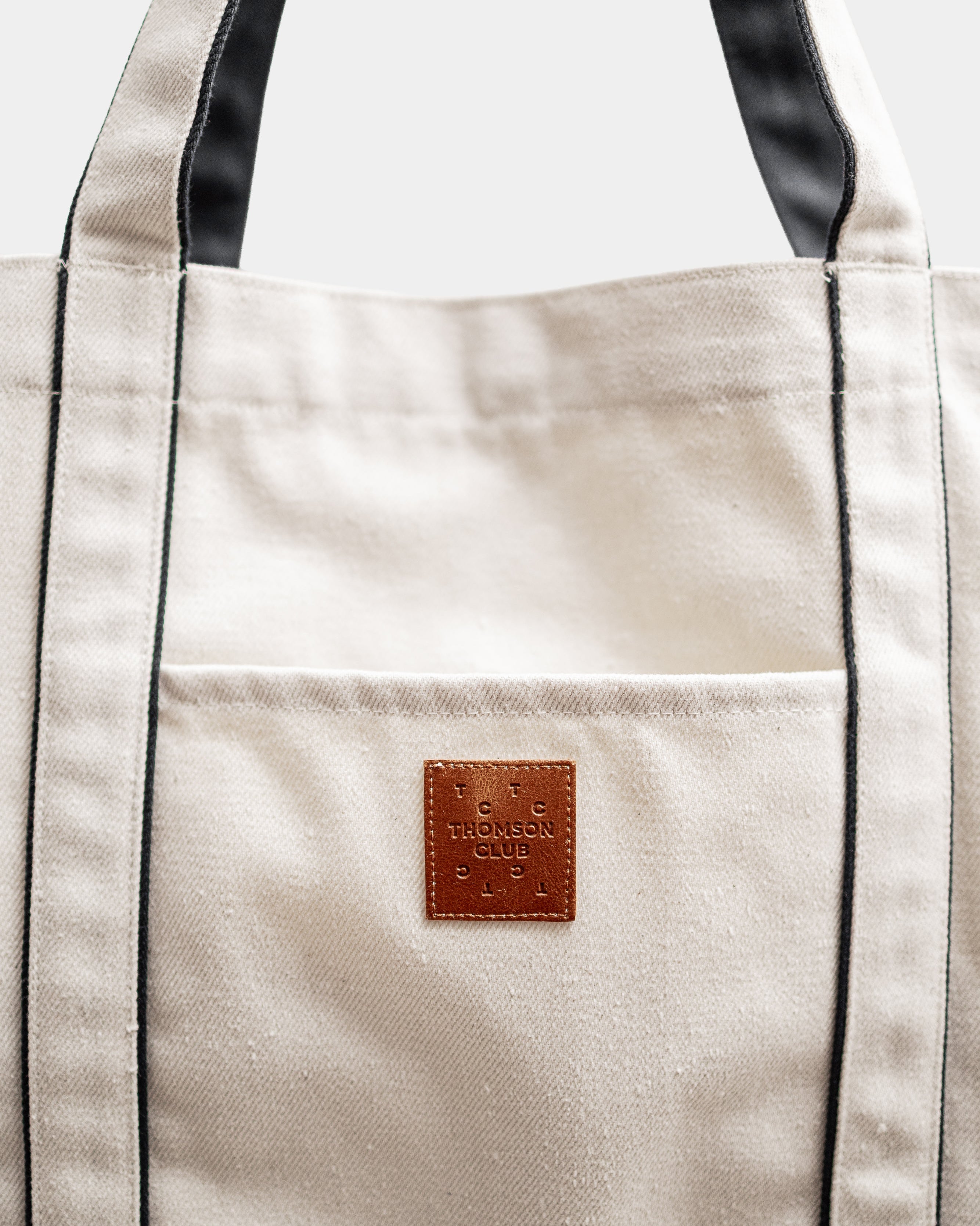 The Daily Tote - Ecru-Navy
