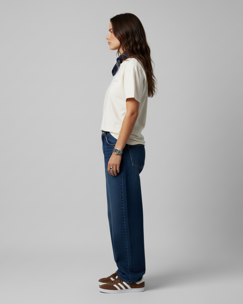 The Signature T-Shirt - Ivory.